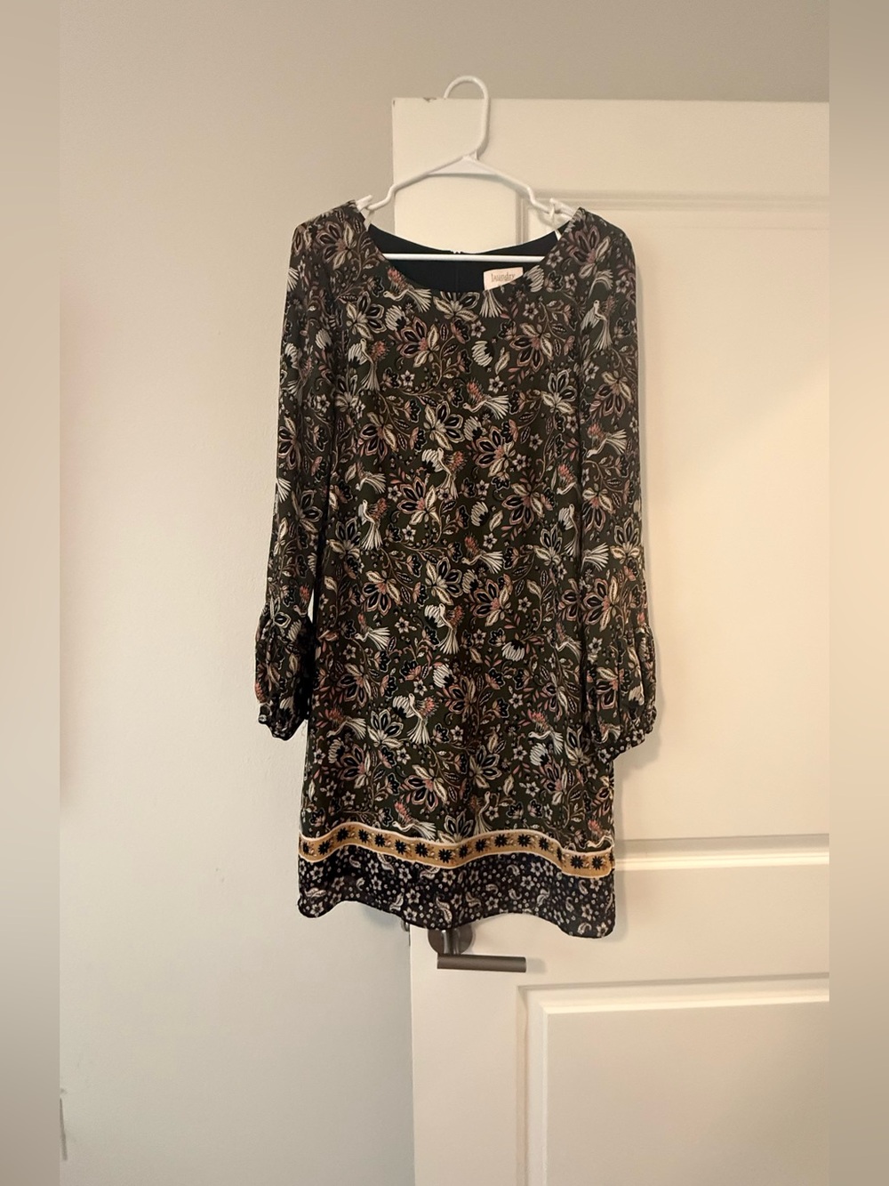 Laundry By Shelli Segal Olive Green Floral Long-Sleeve Shift Dress